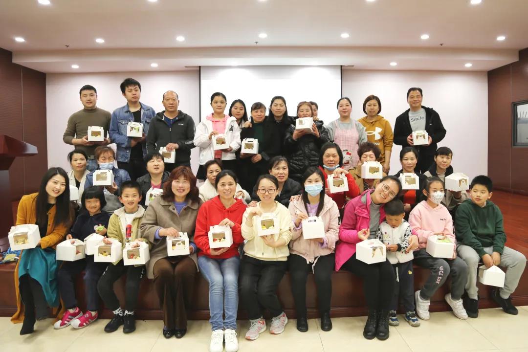 “揚盛印務(wù)2021年第一季度DIY烘焙生日會” 圓滿落幕！