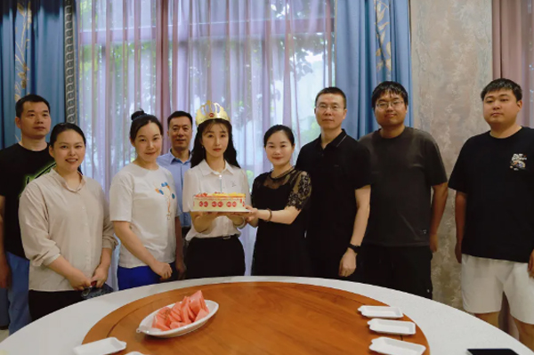 揚(yáng)盛七月生日會：溫馨相聚，共享喜悅